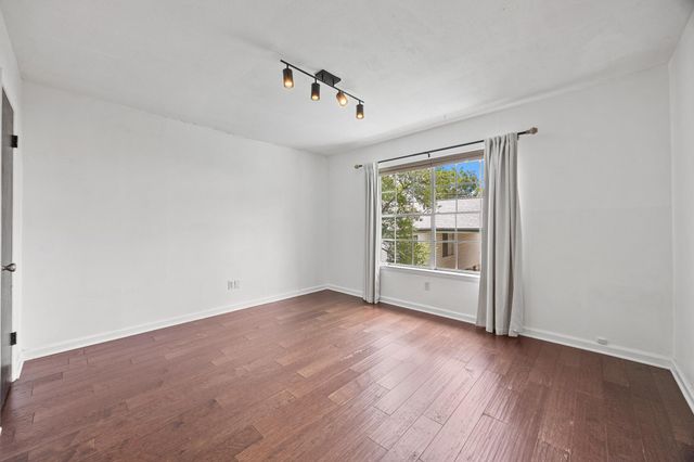 3902 Peterson Ave 203, Austin, TX 78756