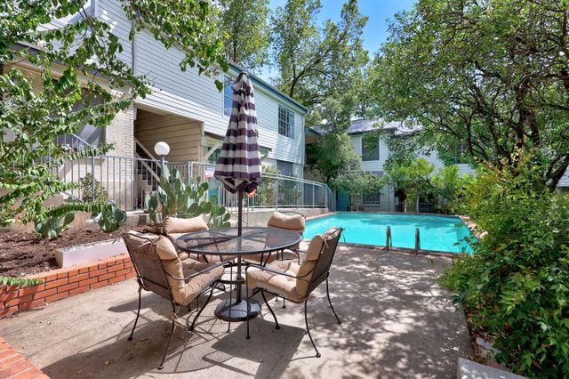 3902 Peterson Ave 203, Austin, TX 78756