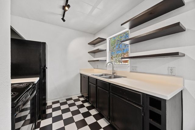 3902 Peterson Ave 203, Austin, TX 78756