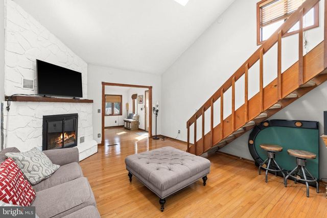 128 HARRISON CIR, Locust Grove, VA 22508