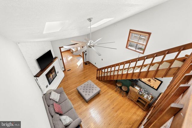 128 HARRISON CIR, Locust Grove, VA 22508