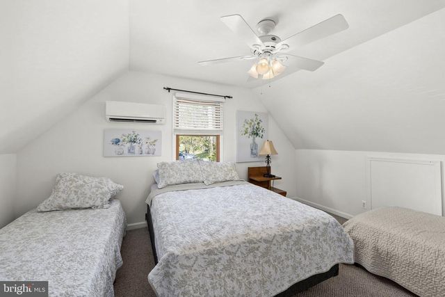 128 HARRISON CIR, Locust Grove, VA 22508