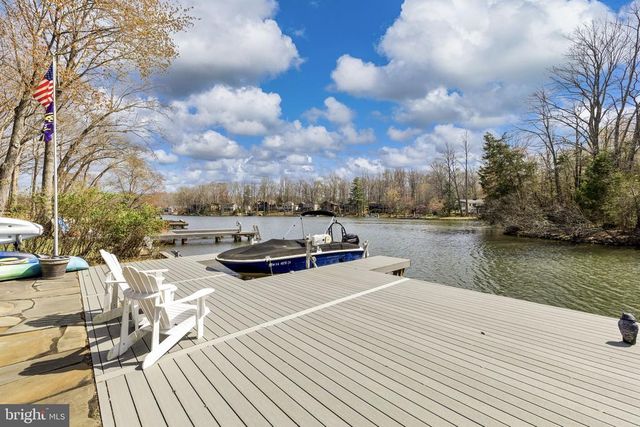 128 HARRISON CIR, Locust Grove, VA 22508