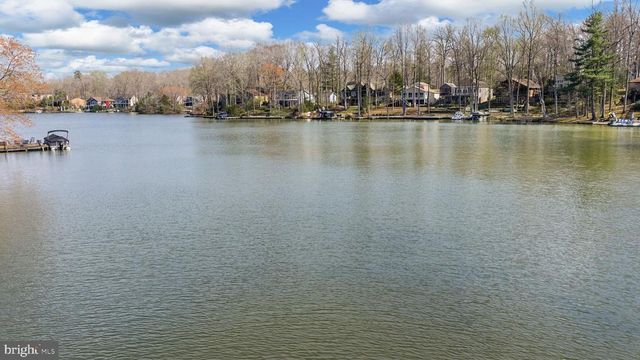 128 HARRISON CIR, Locust Grove, VA 22508