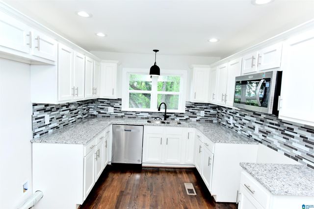 1545 32ND STREET, Birmingham, AL 35218