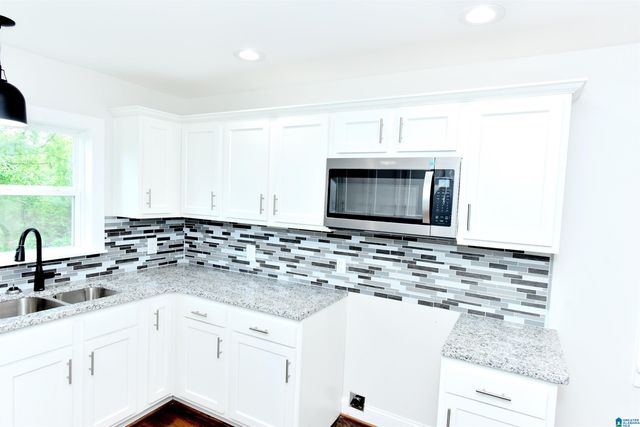 1545 32ND STREET, Birmingham, AL 35218