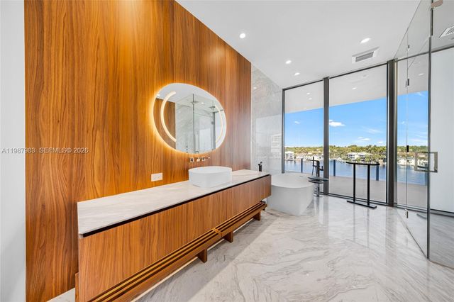 5 Grove Isle Dr S 504, Coconut Grove, FL 33133