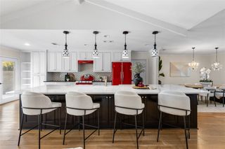 2125 Lakecrest Drive, Grapevine, TX 76051