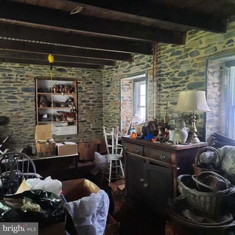 1300 N RIDGE RD, Perkasie, PA 18944