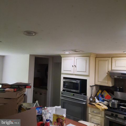 1300 N RIDGE RD, Perkasie, PA 18944