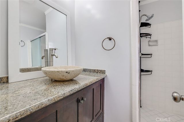 205 13th Street D, Huntington Beach, CA 92648