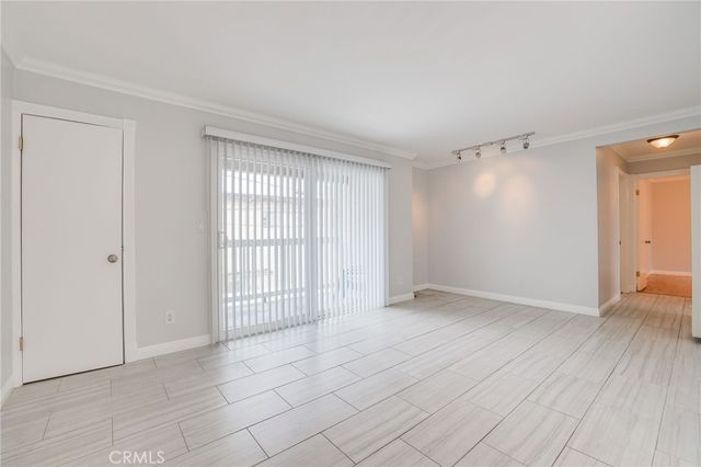205 13th Street D, Huntington Beach, CA 92648