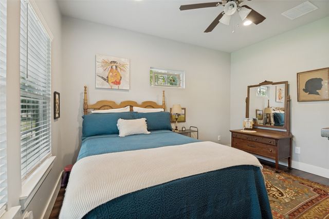 105 W Adkins Street, Seagoville, TX 75159