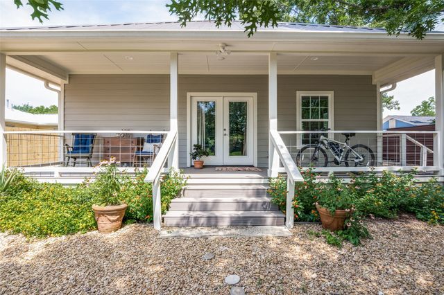 105 W Adkins Street, Seagoville, TX 75159