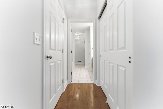 1331 Eagles Nest Ct, Lopatcong Twp., NJ 08886