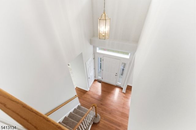 1331 Eagles Nest Ct, Lopatcong Twp., NJ 08886