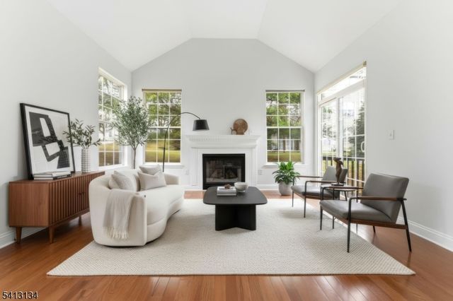 1331 Eagles Nest Ct, Lopatcong Twp., NJ 08886