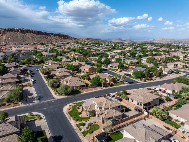 2553 S 2070 CIR, St. George, UT 84790