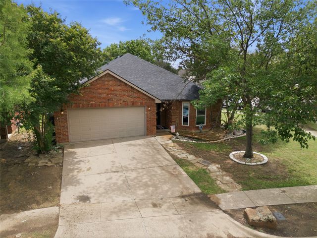 113 Forest Glen Drive, Mansfield, TX 76063