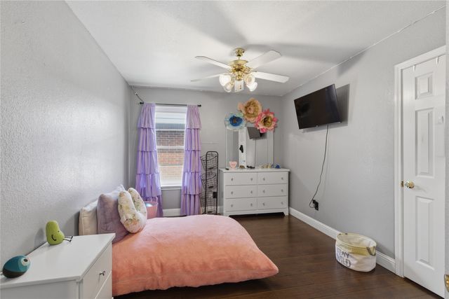 113 Forest Glen Drive, Mansfield, TX 76063