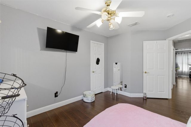 113 Forest Glen Drive, Mansfield, TX 76063