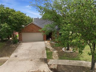 113 Forest Glen Drive, Mansfield, TX 76063