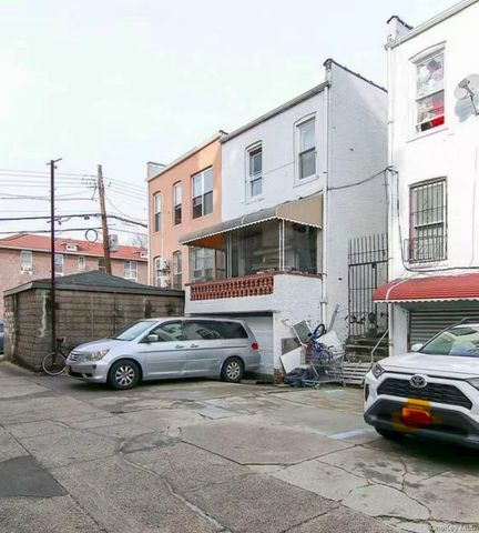 904 54th Street, Brooklyn, NY 11219
