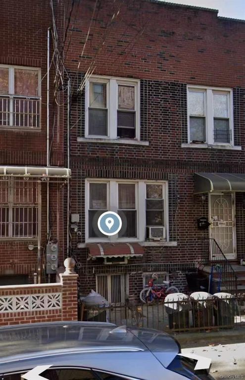 904 54th Street, Brooklyn, NY 11219