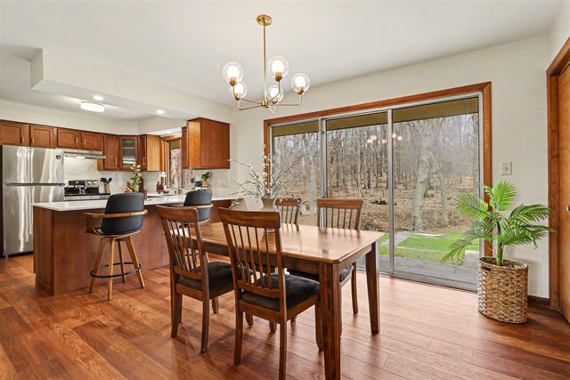 301 Woodland Drive, Buchanan, MI 49107