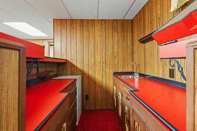 301 Woodland Drive, Buchanan, MI 49107