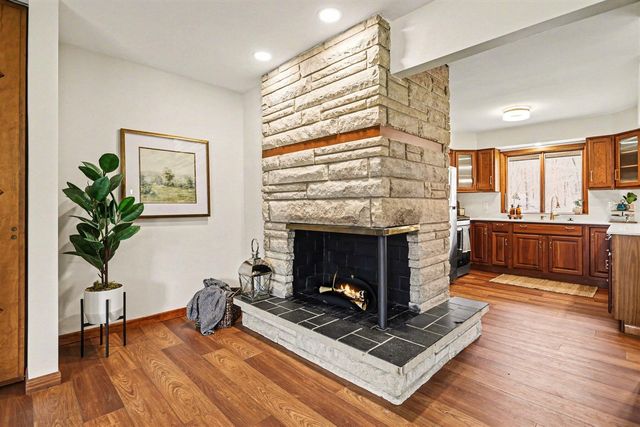 301 Woodland Drive, Buchanan, MI 49107