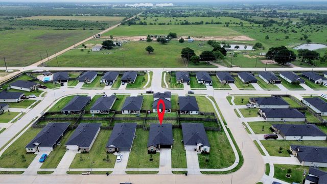 1313 Bison View Lane, Sealy, TX 77474