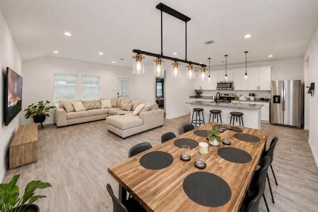 1313 Bison View Lane, Sealy, TX 77474