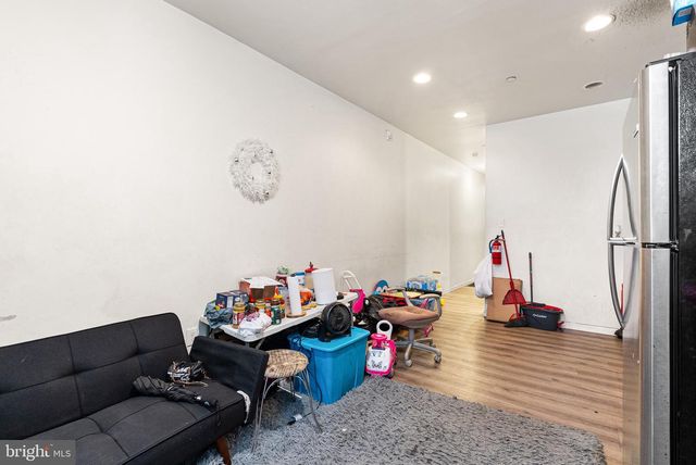 1213 W ALLEGHENY AVE, Philadelphia, PA 19133