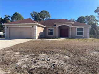 2615 19th ST W, Lehigh Acres, FL 33971