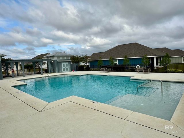 1077 Hayward Loop, Foley, AL 36535