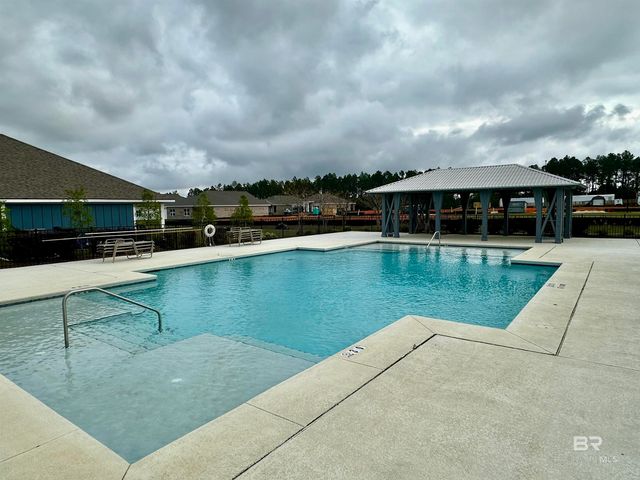 1077 Hayward Loop, Foley, AL 36535