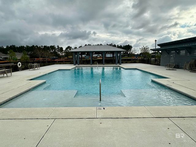 1077 Hayward Loop, Foley, AL 36535