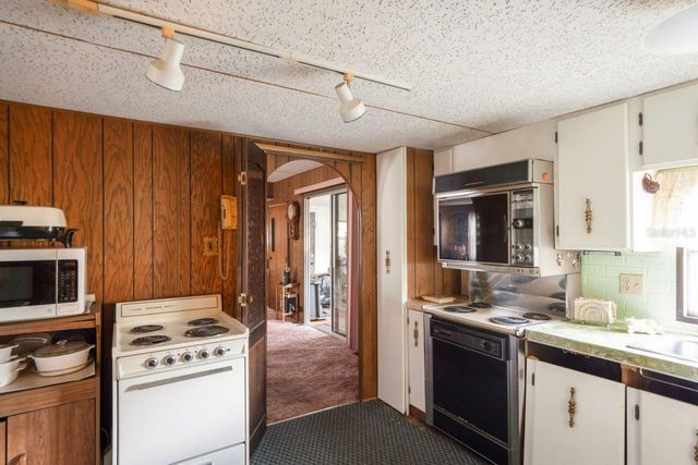 9310 KIOWA DR, New Port Richey, FL 34654