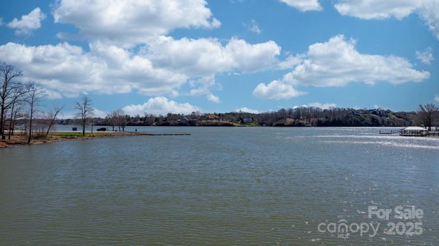 5280 Antler Creek Drive 25, Granite Falls, NC 28630