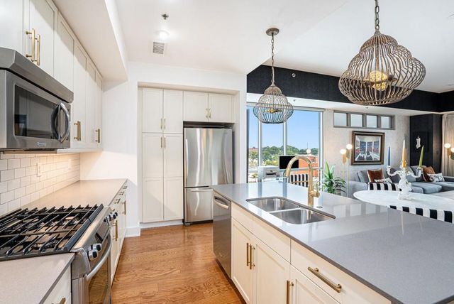 1100 Howell Mill NW Road 808, Atlanta, GA 30318