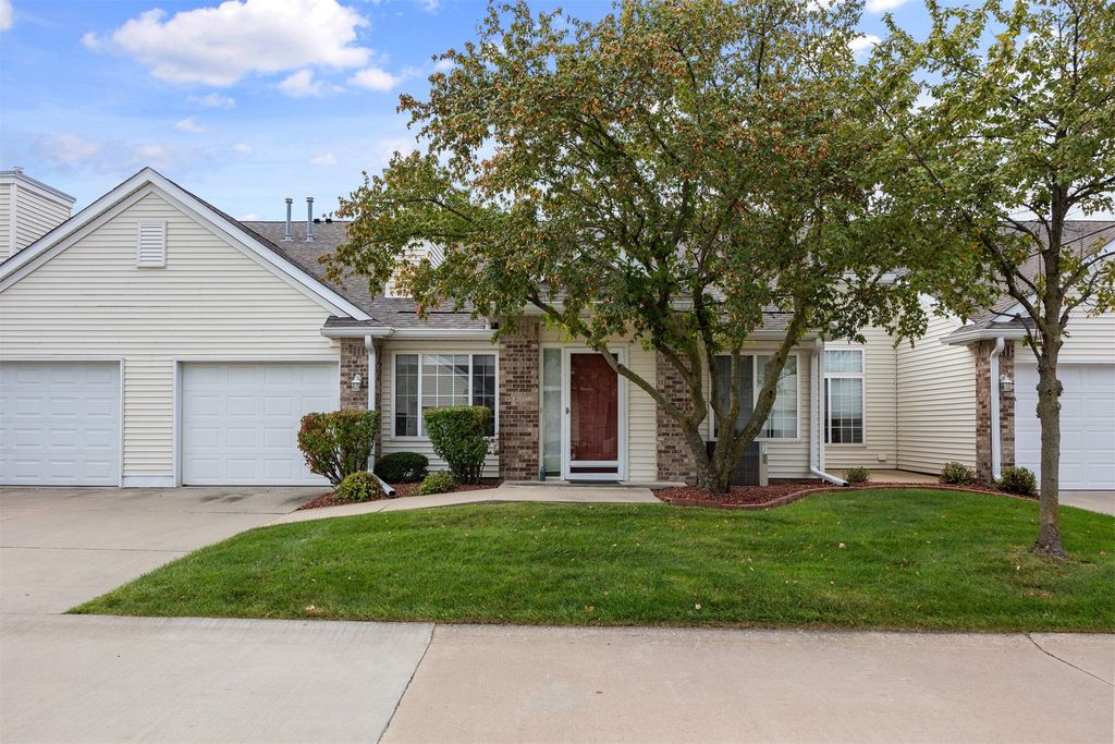 6200 EP True Parkway 303, West Des Moines, IA 50266