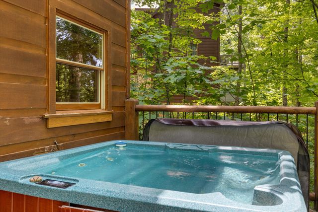 2457 N School House Gap Road, Sevierville, TN 37876