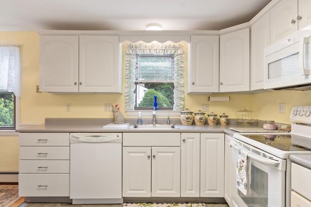 36 Baldwin Hill Road, Littleton, MA 01460