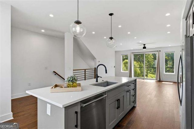 1300 Memorial Drive SE 16, Atlanta, GA 30317
