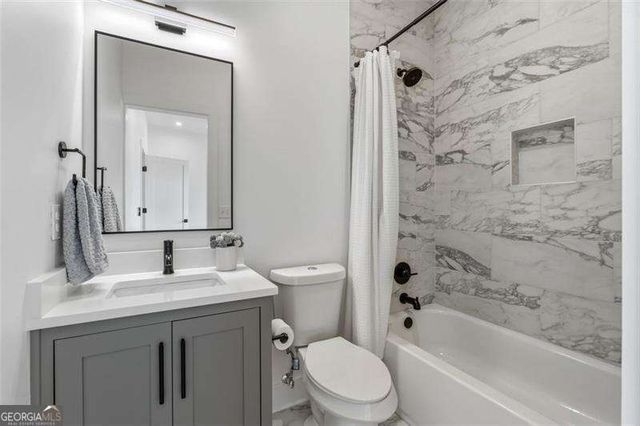 1300 Memorial Drive SE 16, Atlanta, GA 30317