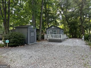 527 Hidden Valley Road, Cleveland, GA 30528