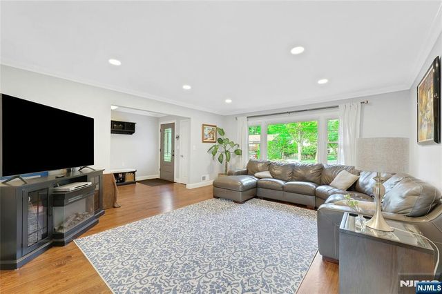 42 Eastbrook Drive, River Edge, NJ 07661