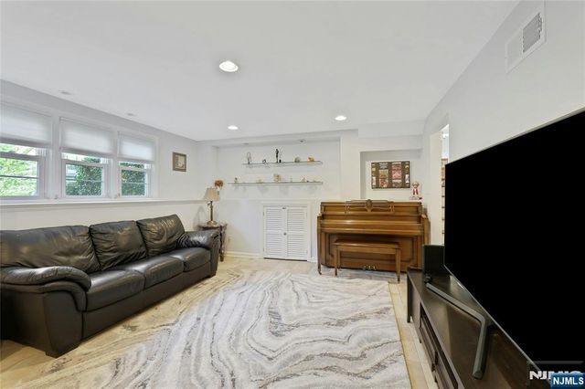 42 Eastbrook Drive, River Edge, NJ 07661