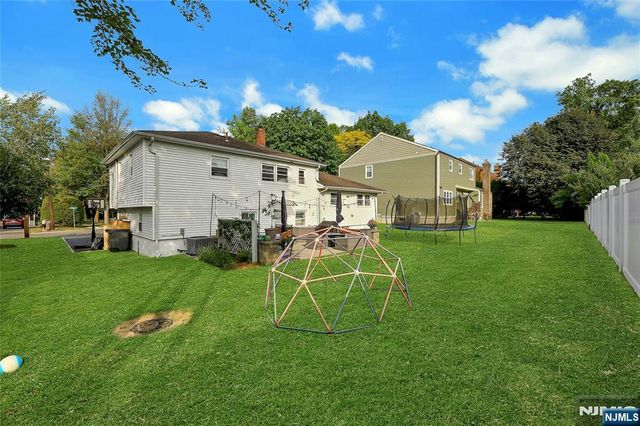 42 Eastbrook Drive, River Edge, NJ 07661